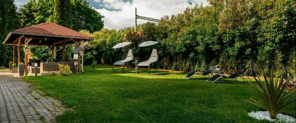 Hotel Sherwood - Terrasse/Außenbereich