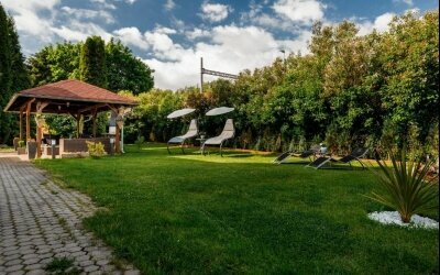 Hotel Sherwood - Terrasse/Außenbereich