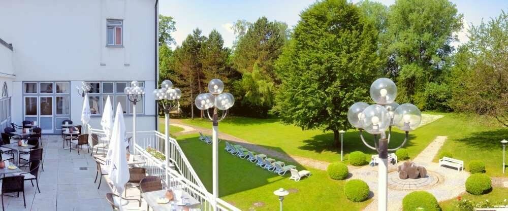 Hotel SONNENGARTEN - Hotel-Außenansicht