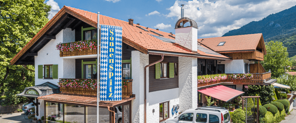 Hotel Sonnenspitz - Hotel-Außenansicht