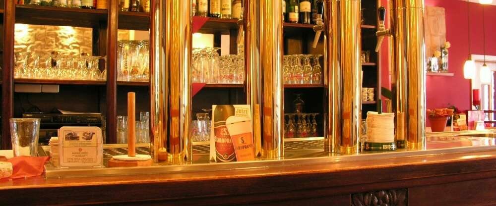 Hotel & Restaurant - Bar/Disco