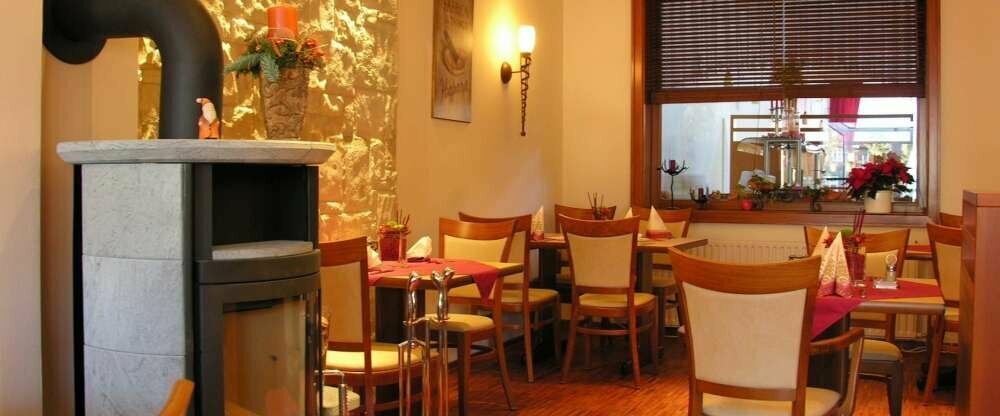 Hotel & Restaurant - Restaurant