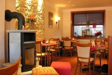 Hotel & Restaurant - Restaurant, Quelle: Hotel & Restaurant „Zum Deutschen Hause“