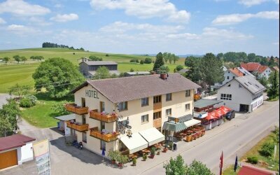 Hotel & Restaurant Sonnenhof & Sonnhalde - Hotel-Außenansicht