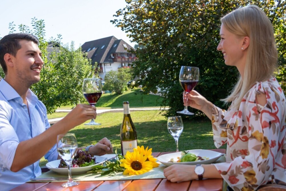 Hotel & Restaurant Sonnenhof & Sonnhalde - Terrasse/Außenbereich, Quelle: Wellnesshotel Sonnenhof & Sonnhalde