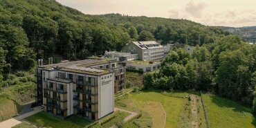Hotel VierJahreszeiten am Seilersee - Hotel-Außenansicht, Quelle: Hotel VierJahreszeiten am Seilersee