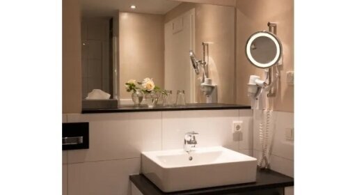 Hotel Vulcano Lindenhof - Badezimmer