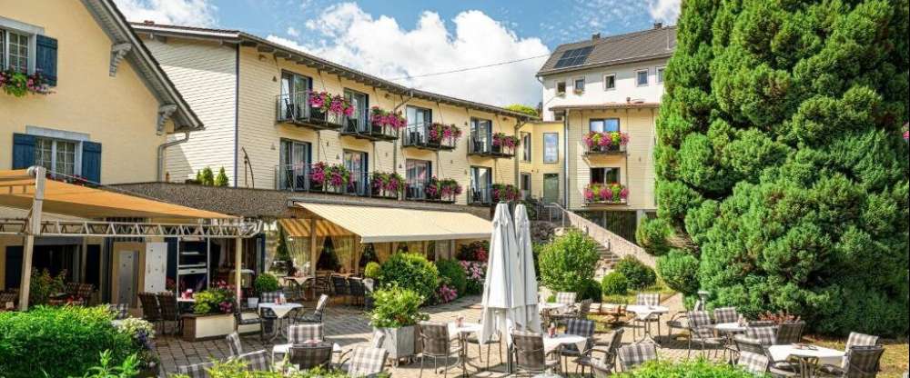 Hotel Waldblick - Hotel-Außenansicht