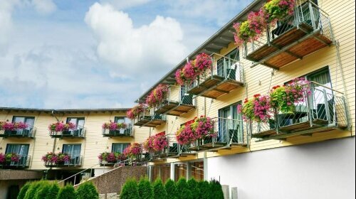 Hotel Waldblick - Hotel-Außenansicht