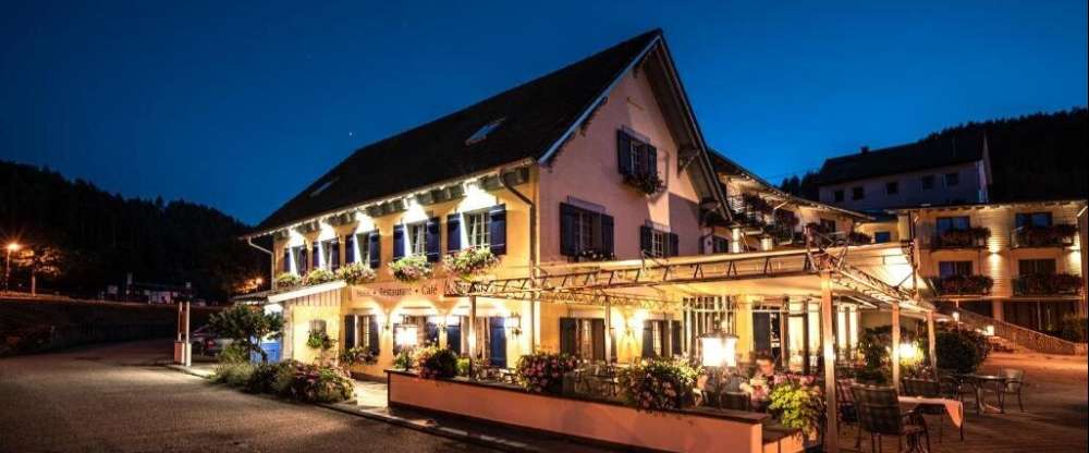 Hotel Waldblick - Hotel-Außenansicht