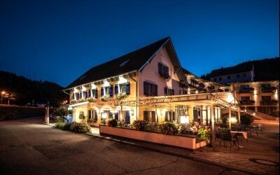 Hotel Waldblick - Hotel-Außenansicht