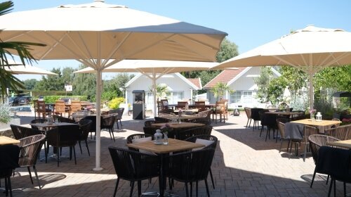 Hotelanlage Tarnewitzer Hof - Sonnenterrasse vom Restaurant "Landhaus"