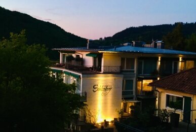 Hotelansicht, Quelle: Das Schlossberg - Hotel im Park