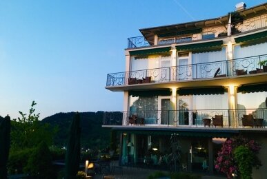 Hotelansicht, Quelle: Das Schlossberg - Hotel im Park