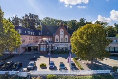 Hotelansicht, Quelle: Parkhotel Berghölzchen
