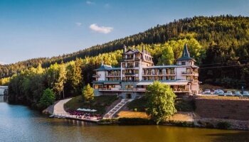 Hotelaußenansicht