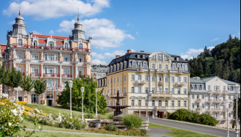 Hvezda-Imperial - Hotel-Außenansicht