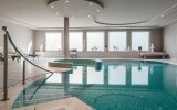 Unser gemütlicher Indoor-Pool mit Whirlpool