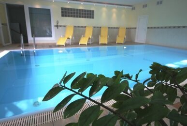 Innen-Pool, Quelle: Parkhotel Klüschenberg