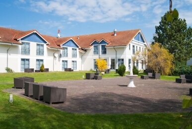 Inselhotel Poel - Hotel-Außenansicht, Quelle: Inselhotel Poel 