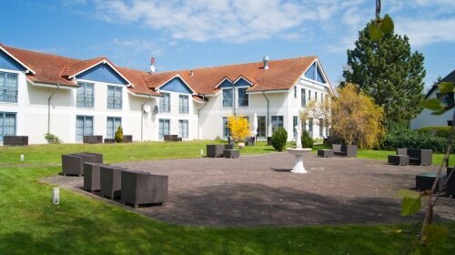 Inselhotel Poel  - Hotel-Außenansicht