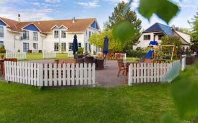 Inselhotel Poel  - Hotel-Außenansicht