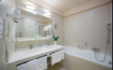 Interhotel Central - Badezimmer