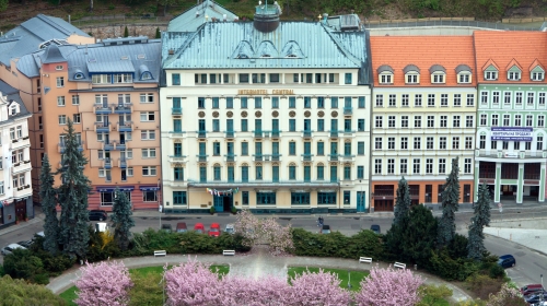 Interhotel Central - Hotel-Außenansicht