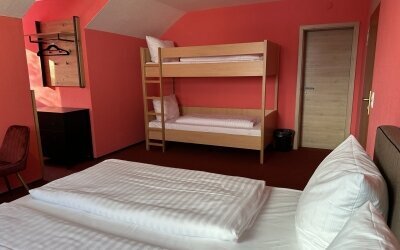 Komfort auf 28 m2 mit viel Platz für die ganze Familie. Perfekt für bis zu vier Personen (und ggf. ein Baby).