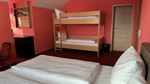 Komfort auf 28 m2 mit viel Platz für die ganze Familie. Perfekt für bis zu vier Personen (und ggf. ein Baby).