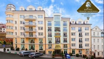 Karlsbad Grande Madonna Spa & Wellness Hotel - Hotel-Außenansicht