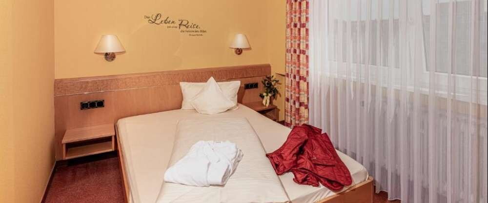 KIShotel am Kurpark - Terrasse/Außenbereich