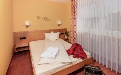 KIShotel am Kurpark - Terrasse/Außenbereich