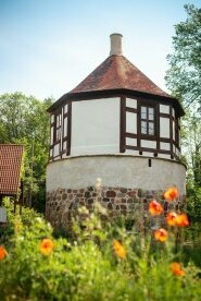 Kleines Landhotel Neue Mühle - Hotel-Außenansicht, Quelle: Kleines Landhotel Neue Mühle