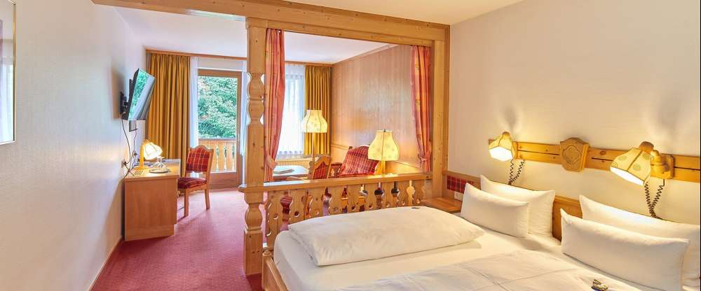 Großzügiges Komfort Doppelzimmer mit Balkon für 2 Personen.