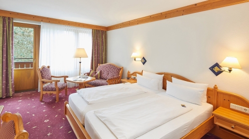 Großzügiges Komfort Doppelzimmer mit Balkon zur Einzelnutzung.