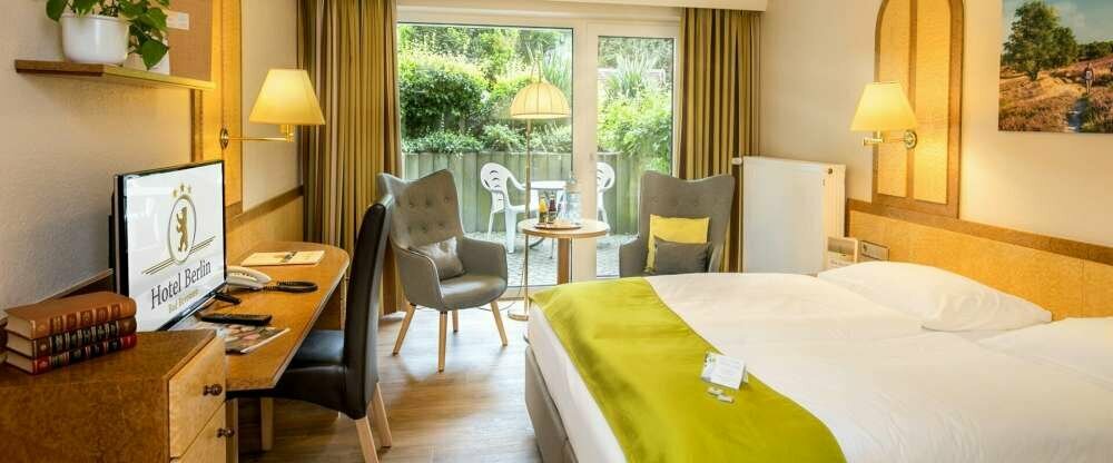 Komfort-Doppelzimmer mit Terrasse (Südseite)