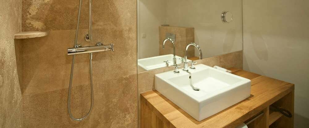 Komfort Einzelzimmer Badezimmer