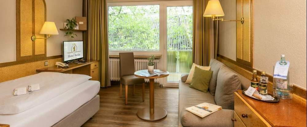 Komfort-Einzelzimmer mit Balkon (Nordseite)