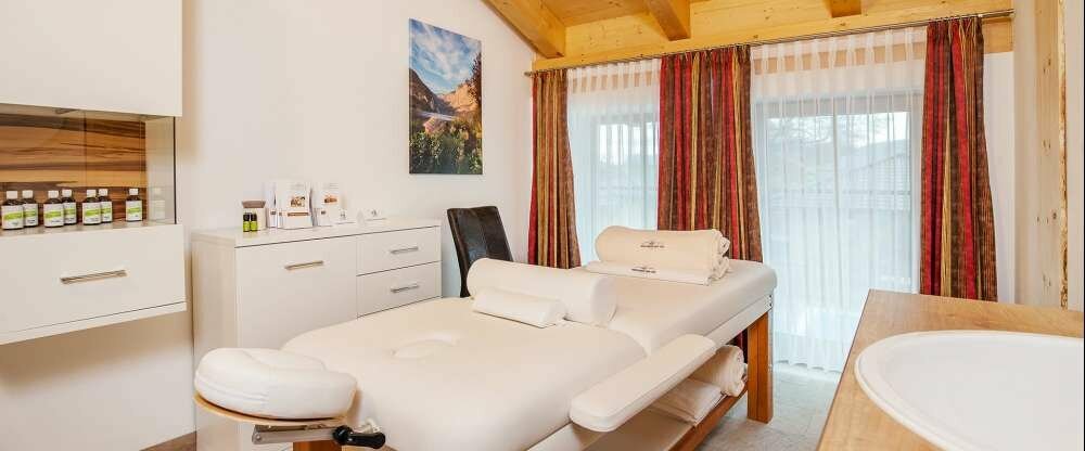 Massagen, Anwendungen und Kosmetikbehandlungen