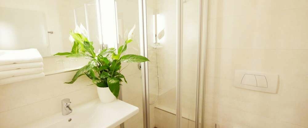 Kreuz-Post Hotel-Restaurant-Spa - Badezimmer