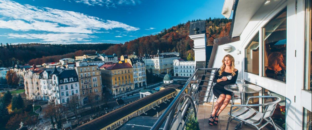 Kriváň**** - Terrasse/Außenbereich