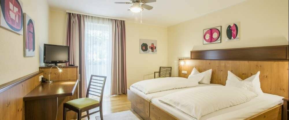 Kunstzimmer gestaltet von Heini Hohl