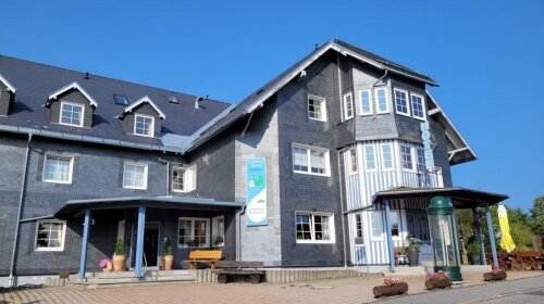 Kurhotel Auerhahn - Hotel-Außenansicht