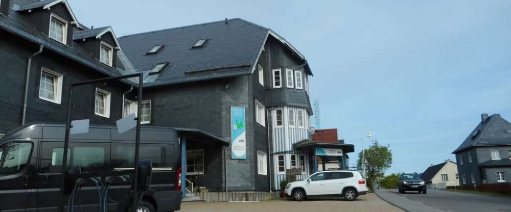 Kurhotel Auerhahn - Hotel-Außenansicht