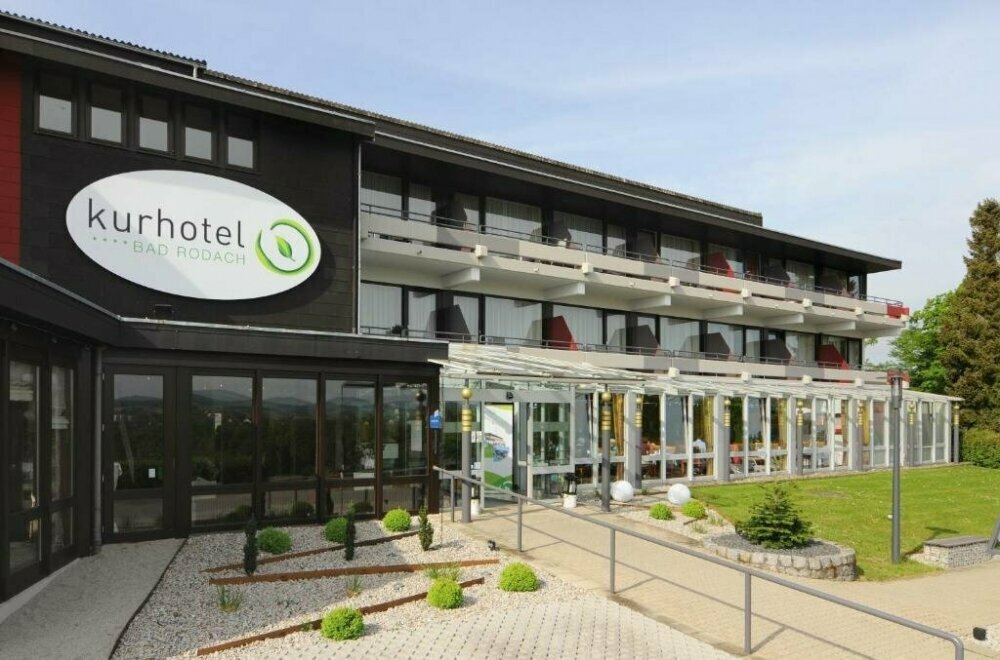 Kurhotel Bad Rodach - Hotel-Außenansicht, Quelle: Kurhotel Bad Rodach