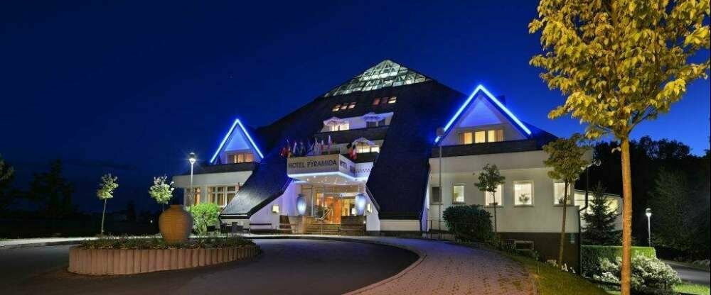 Kurhotel Pyramida  - Hotel-Außenansicht