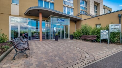 LAGOVIDA Ferienresort am Störmthaler See - Hotel-Außenansicht