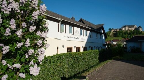 Land-gut-Hotel BurgBlick