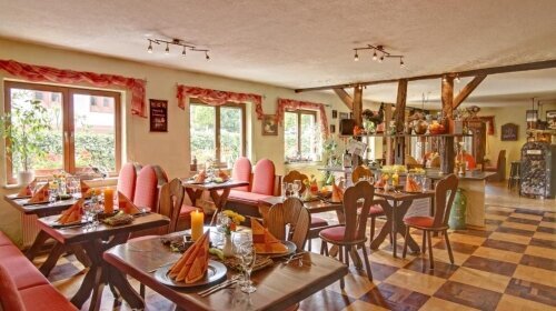 Land-gut-Hotel BurgBlick - Restaurant